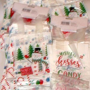 Lot of 6 Christmas Snowman and Mistletoe Loot Bags